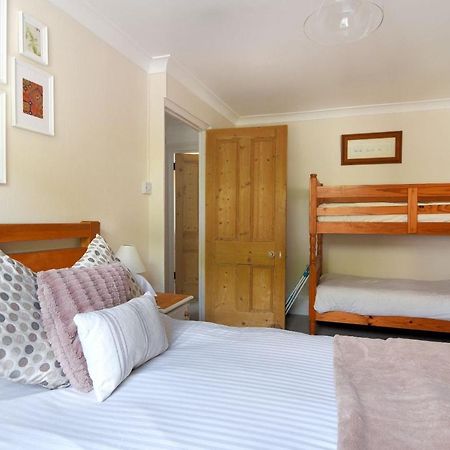 Appartamento 2 Cobb View Lyme Regis Esterno foto